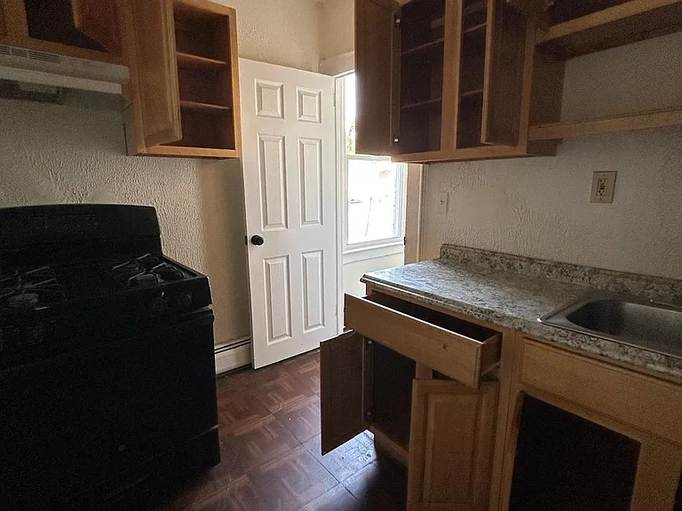209 Watchung Ave #1 — Photo 6