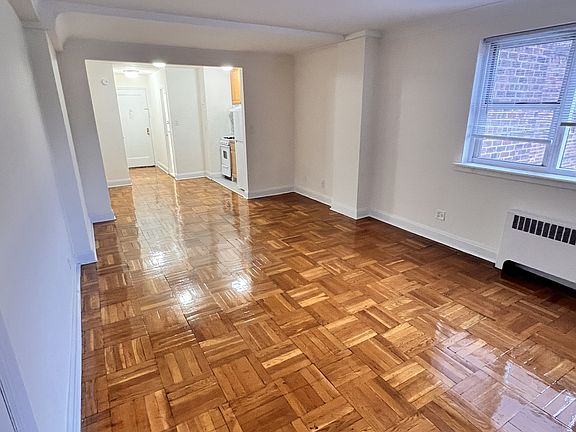 5th image of 165-20 Highland Ave #2A
