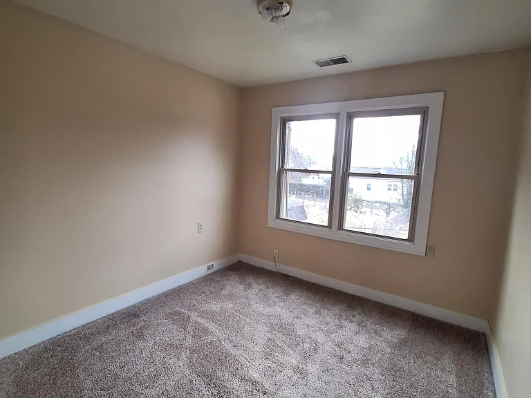 Bedroom #1