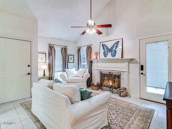 4th image of 205 Long Plantation Blvd APT H
