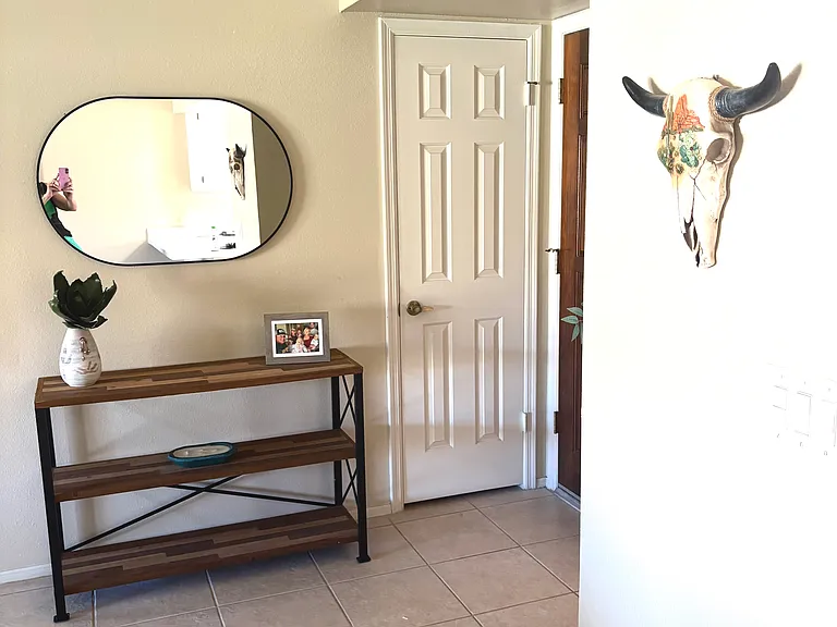 9806 W Kerry Ln — Photo 13