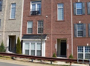 2368 Merseyside Dr, Woodbridge, VA 22191