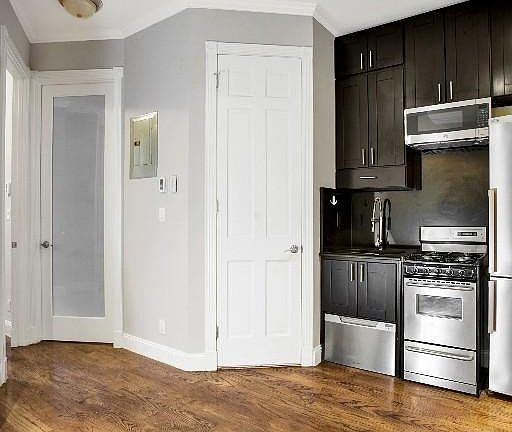 4th image of 15 W 103rd St APT 2A