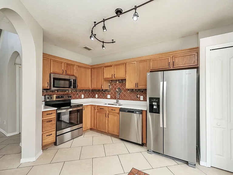 12723 Adventure Dr — Photo 7