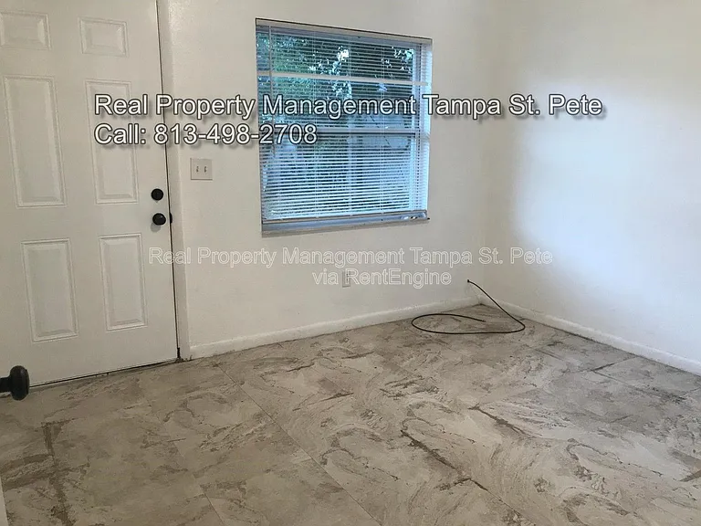 8404 N Mulberry St — Photo 9