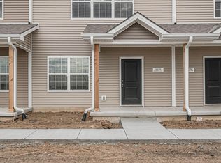 2125 Brandon Ln, Fremont, NE 68025