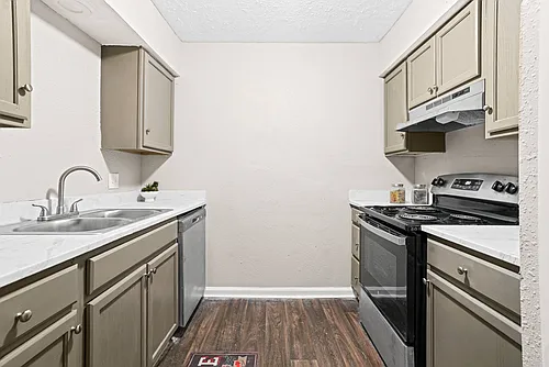 Diamond Trail Apartments Photo 1