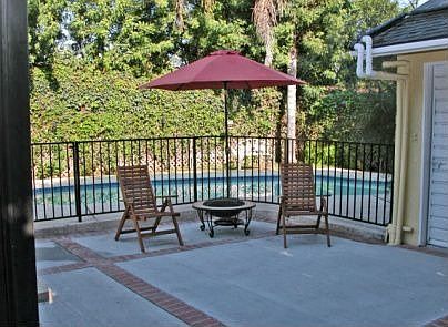 3rd image of 10761 Acama St
