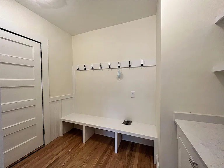 269 Huron Ave #14 — Photo 19