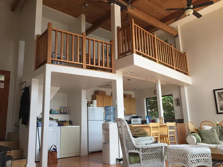 2058 Dellesta Dr — Photo 5