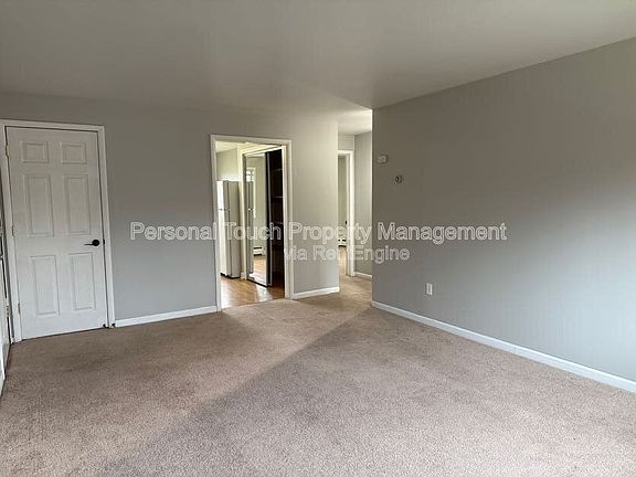 4th image of 1828 14th St S APT 4