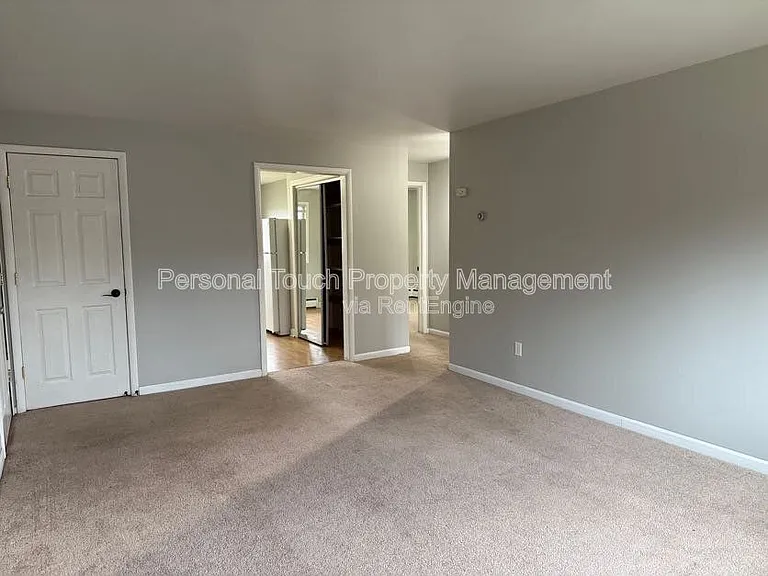 1828 14th St S #4 — Photo 3