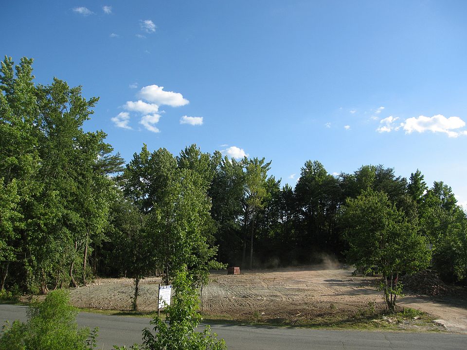 1st image of Potomac Creek Drive