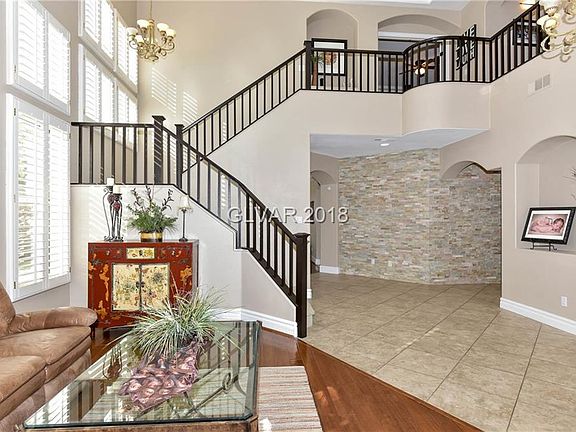 4th image of 32 Ocean Harbour Ln