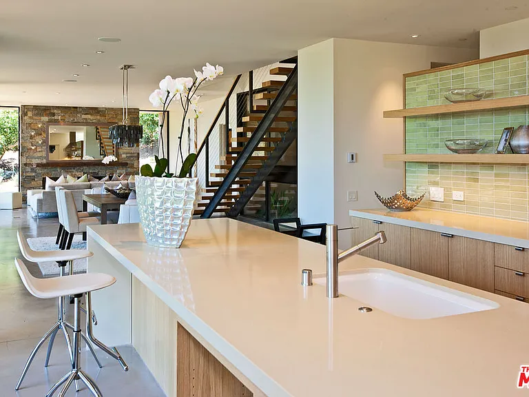 6228 Sycamore Meadows Dr — Photo 10