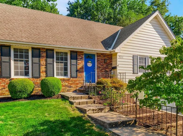 9311 W 92nd Ter, Overland Park, KS 66212