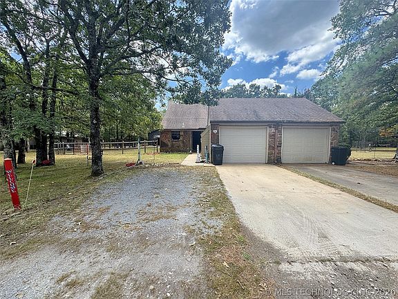 3rd image of 105 Summit Ridge Dr