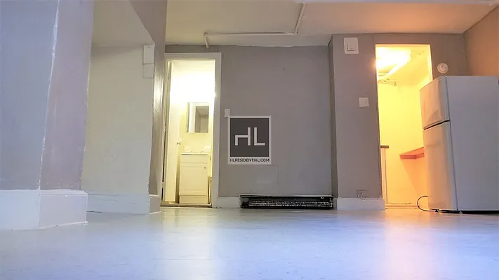 Rented by Highline Residential | media 18