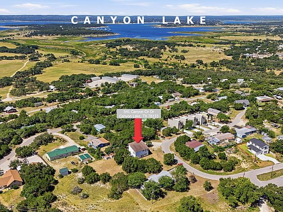3rd image of 541 Canyon Circle Dr