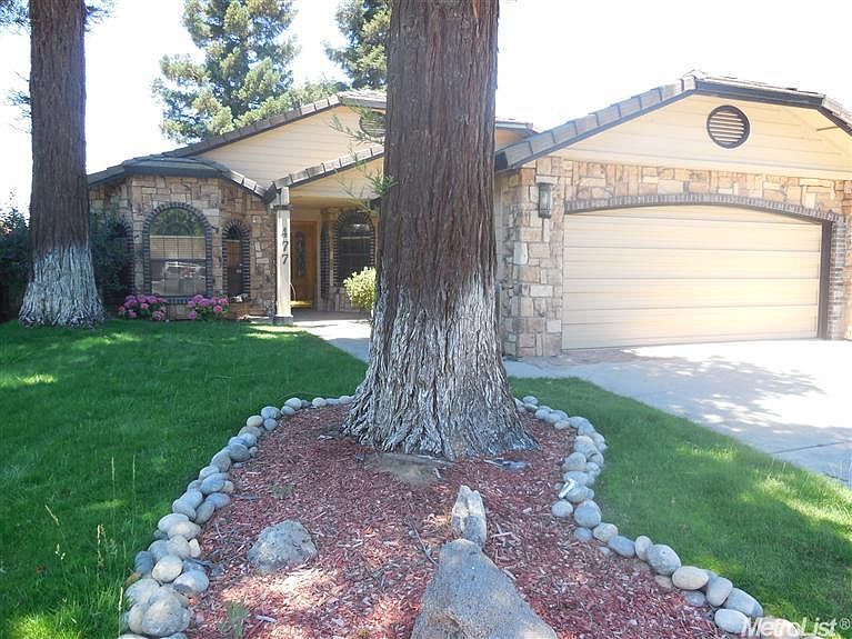 1st image of 477 Kirst Dr