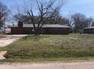 324 S Hillcrest St, Ada, OK 74820