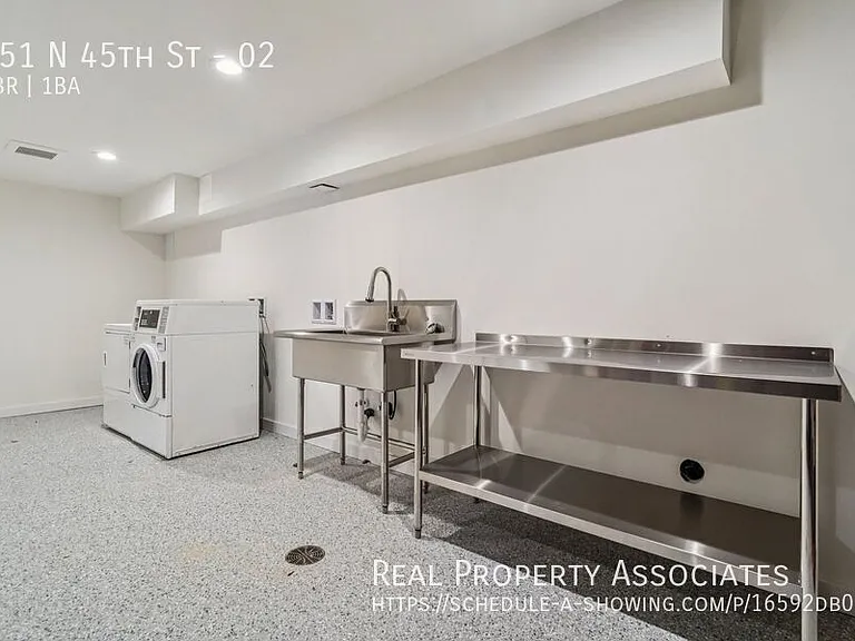 951 N 45th St #2 — Photo 18