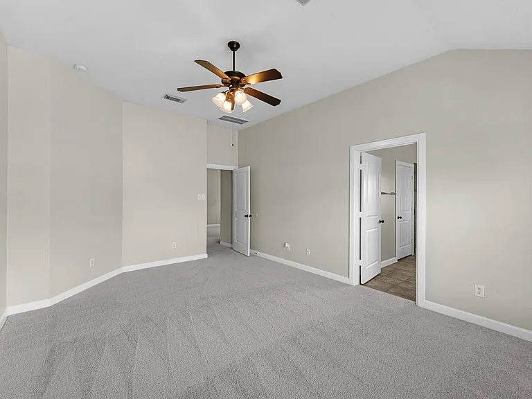 4014 Pinecrest Holw — Photo 21