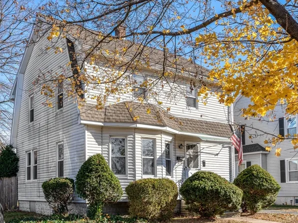 55 Norman St, Springfield, MA 01104
