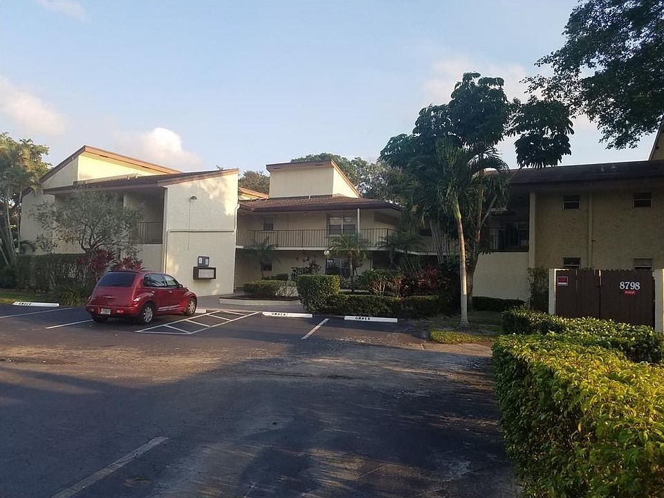 1st image of 8798 Holly Ct #1