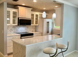 842 High Point Blvd N APT B, Delray Beach, FL 33445
