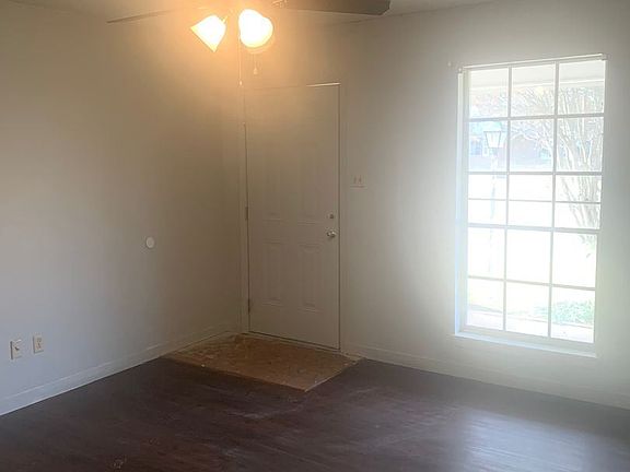 2nd image of 1522 Lampkin St