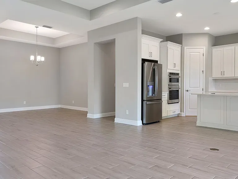 6133 Lungo Lago Dr — Photo 10