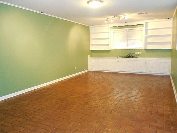 5th image of 202 Louisiana Dr