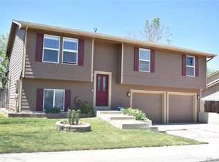 1045 Sunrise Cir, Dacono, CO 80514