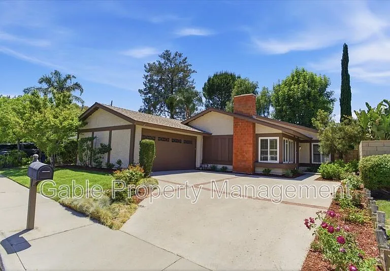25867 Blanca Way — Photo 1