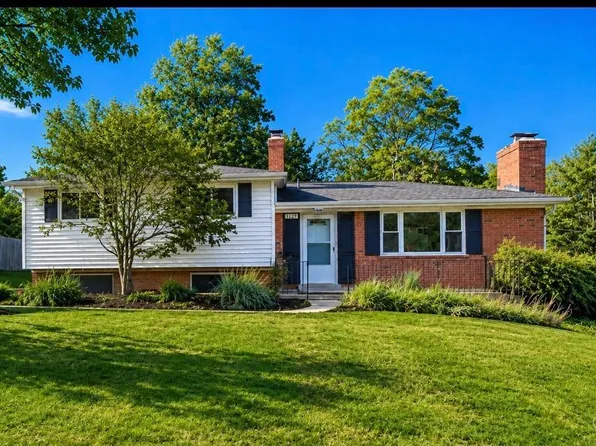 8629 Pastoral Ln, Cincinnati, OH 45244
