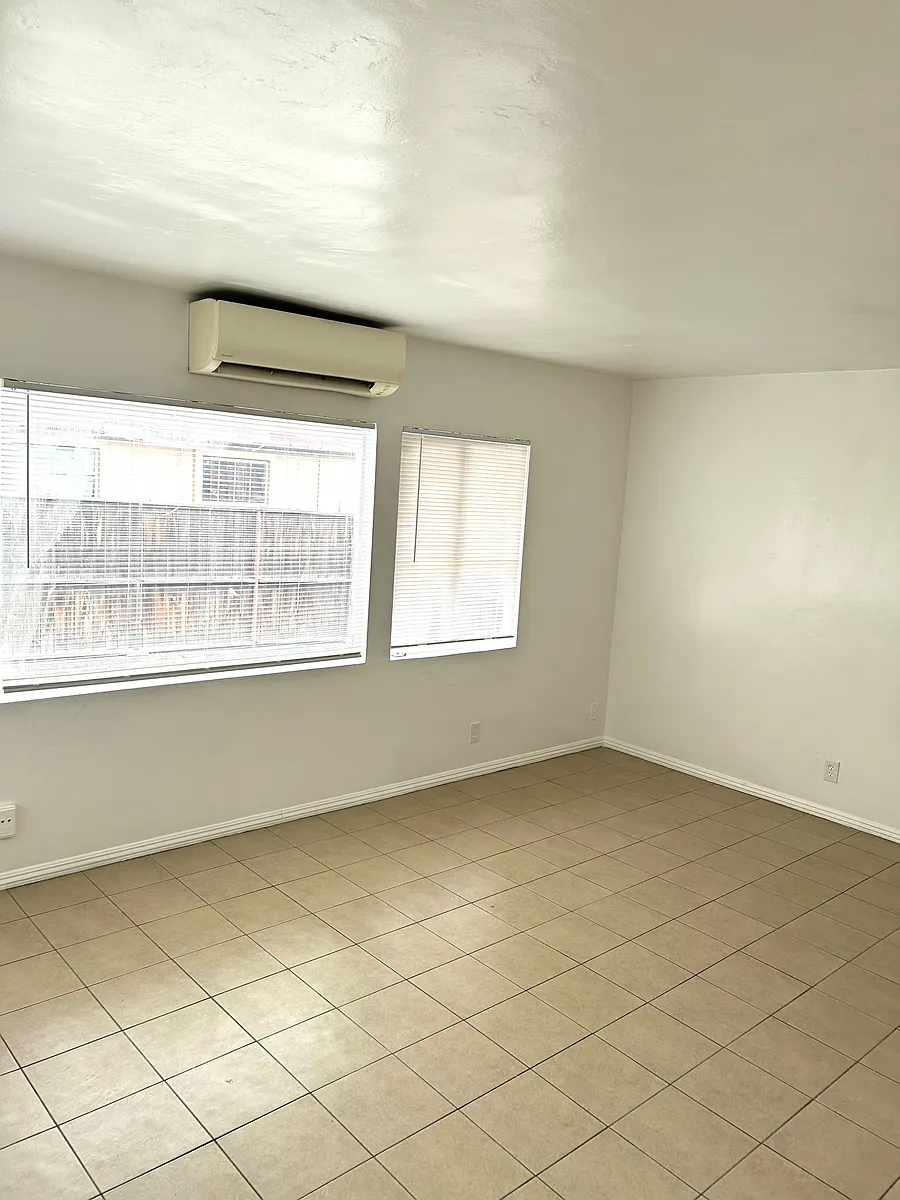 Building Photo - 1409 Quincy St #A