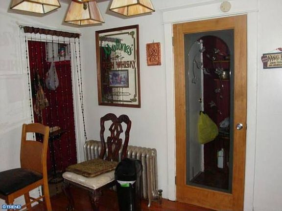 4th image of 6223 Catharine St