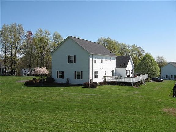 View of deck and back of home