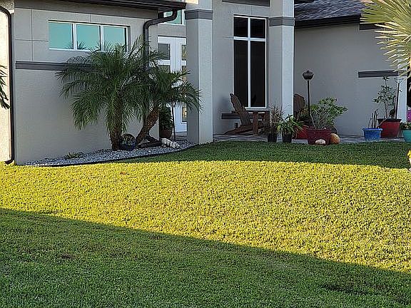 2nd image of 2524 SW 23rd Pl