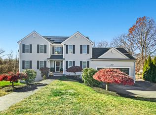 4 Allison Cir, Worcester, MA 01606