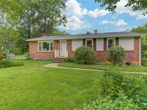 7993 Colony Dr, Mechanicsville, VA 23111