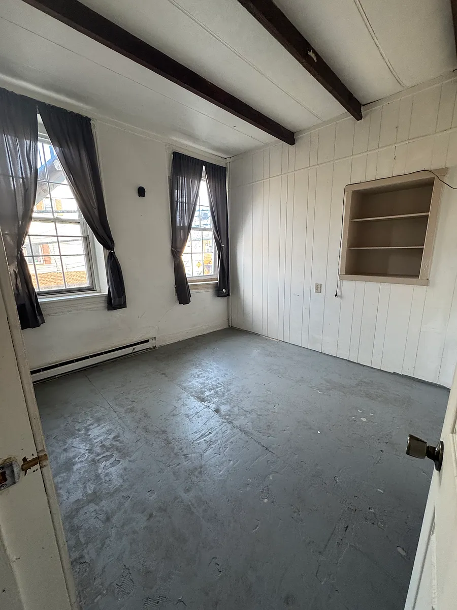 Bedroom - Ann St