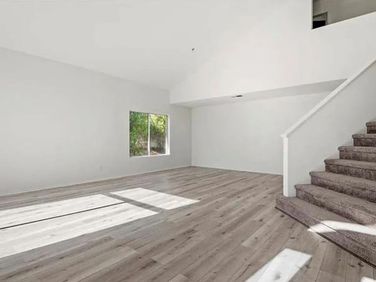 6833 Andover Ave — Photo 5