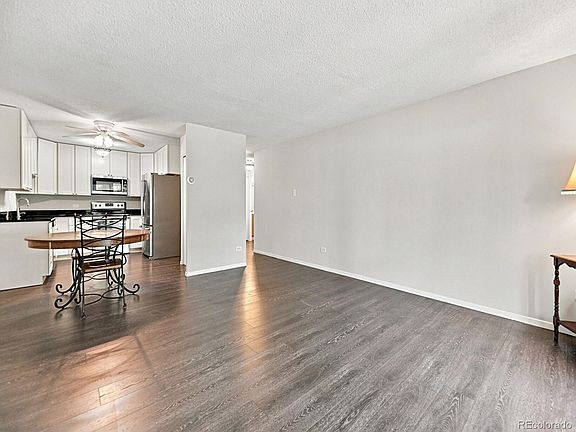 4th image of 695 S Alton Way Bldg 32 #8A