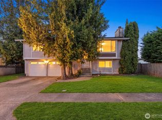 3335 Centennial Way NE, Tacoma, WA 98422