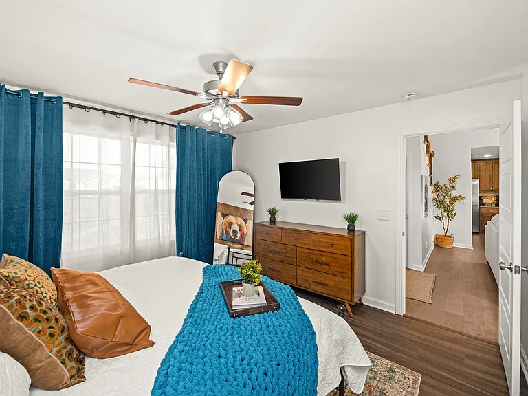 406 Bender Ct — Photo 17