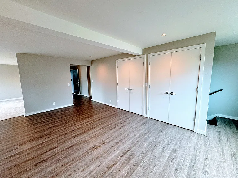 Dining Room with 2 large panty