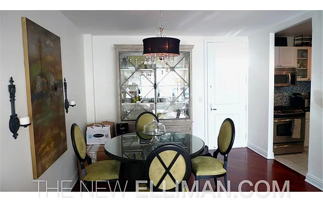 Rented by Douglas Elliman | media 21