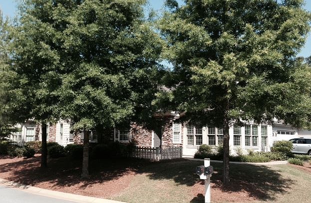 1st image of 108 Edgewood Ct